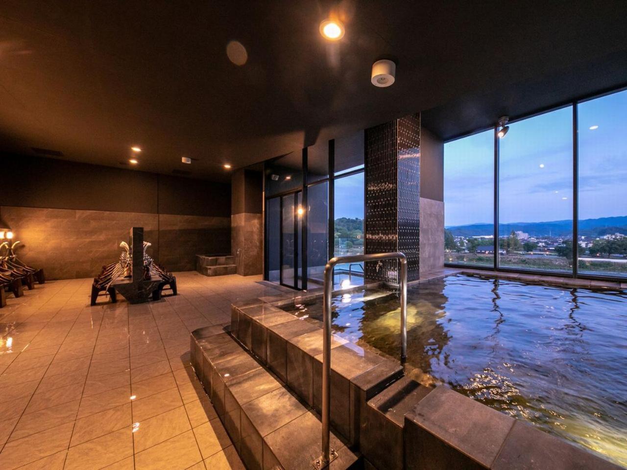 Hotel Hitoyoshi Onsen Nabeya Esterno foto